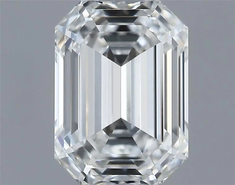 0.70ct emerald natural diamond (colour e, clarity vvs1, gia certified)