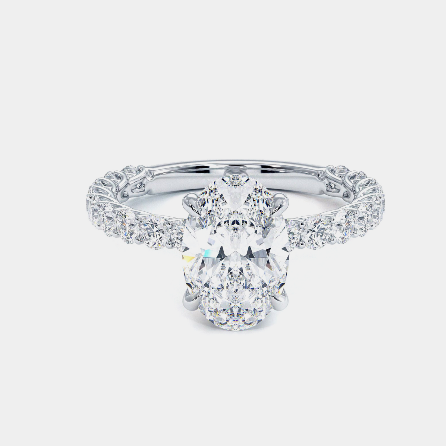 18kt white gold enchanté  stones diamond ring